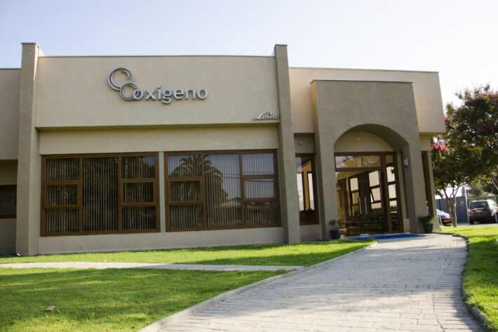 Oxígeno – Bienvenida – Fachada Oxigeno Centro Medico