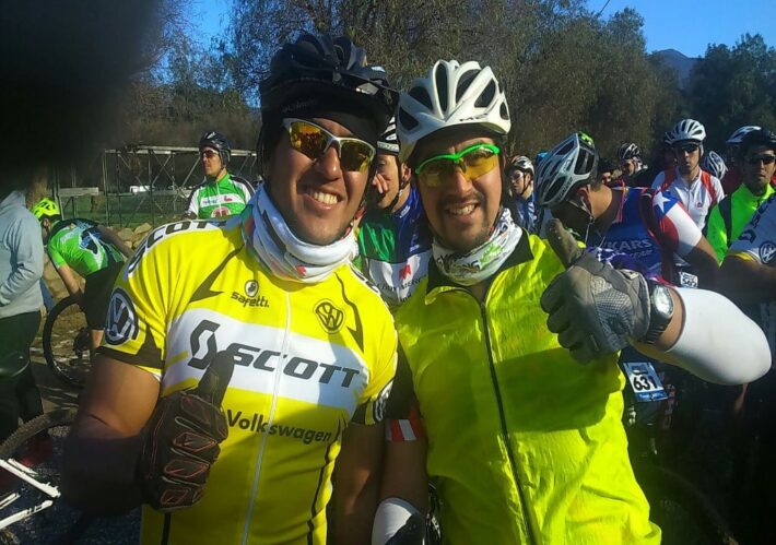 [FOTOS] Participación de parte del equipo profesional de Oxígeno en la corrida «Copa Pedaleros»
